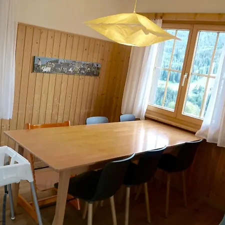 Kuster Apartman Sedrun